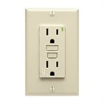 Duplex GFCI Receptacle SmartlockPro® 2 Pole 3 Wire Ivory